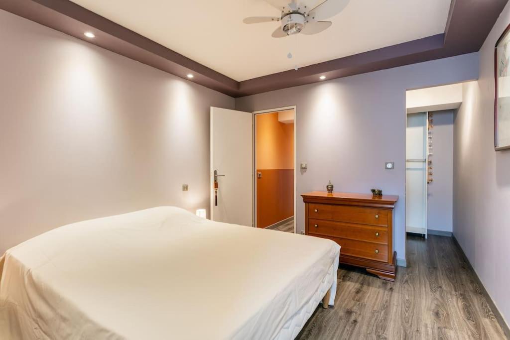 Appartement T4 Centre Ville Sete Tout Confort 3 Chambres Exterior photo